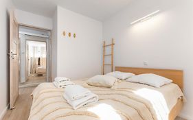 Emilii Plater 47 By Homeprime